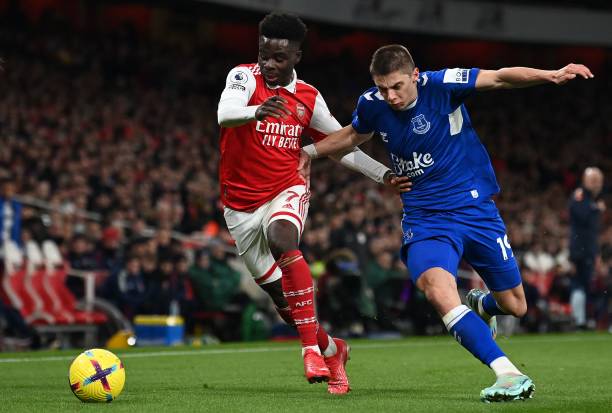 作为中场的 作为中场的