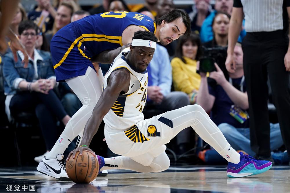 人事变动 人事变动