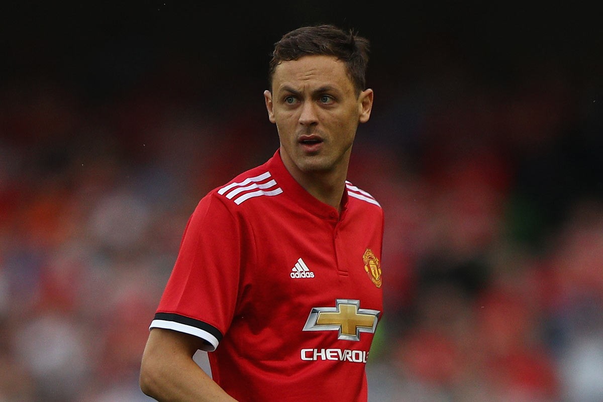 足球比赛不 足球比赛不